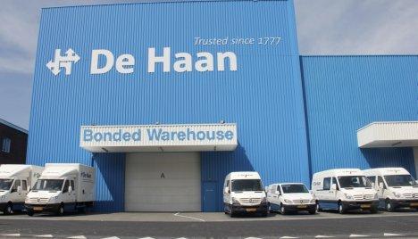 International moving services