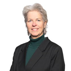 DE-HAAN_MARTINA_4677-Website-250x250px