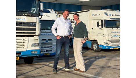 Dennis Nijssen and Lisa Huijgen_ De Haan relocation, Netherlands